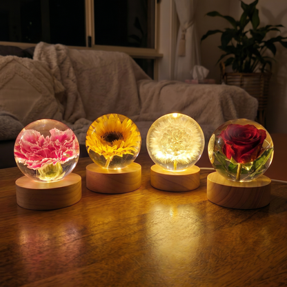 Hand-Poured Flower Resin Lamp
